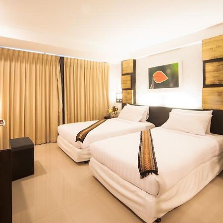 Crystal Inn Phuket Kültér fotó