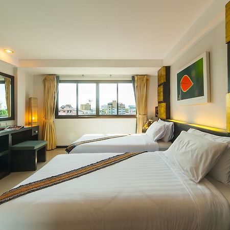 Crystal Inn Phuket Kültér fotó