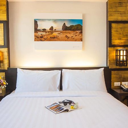 Crystal Inn Phuket Kültér fotó