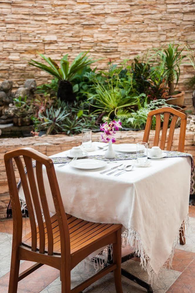 Crystal Inn Phuket Kültér fotó