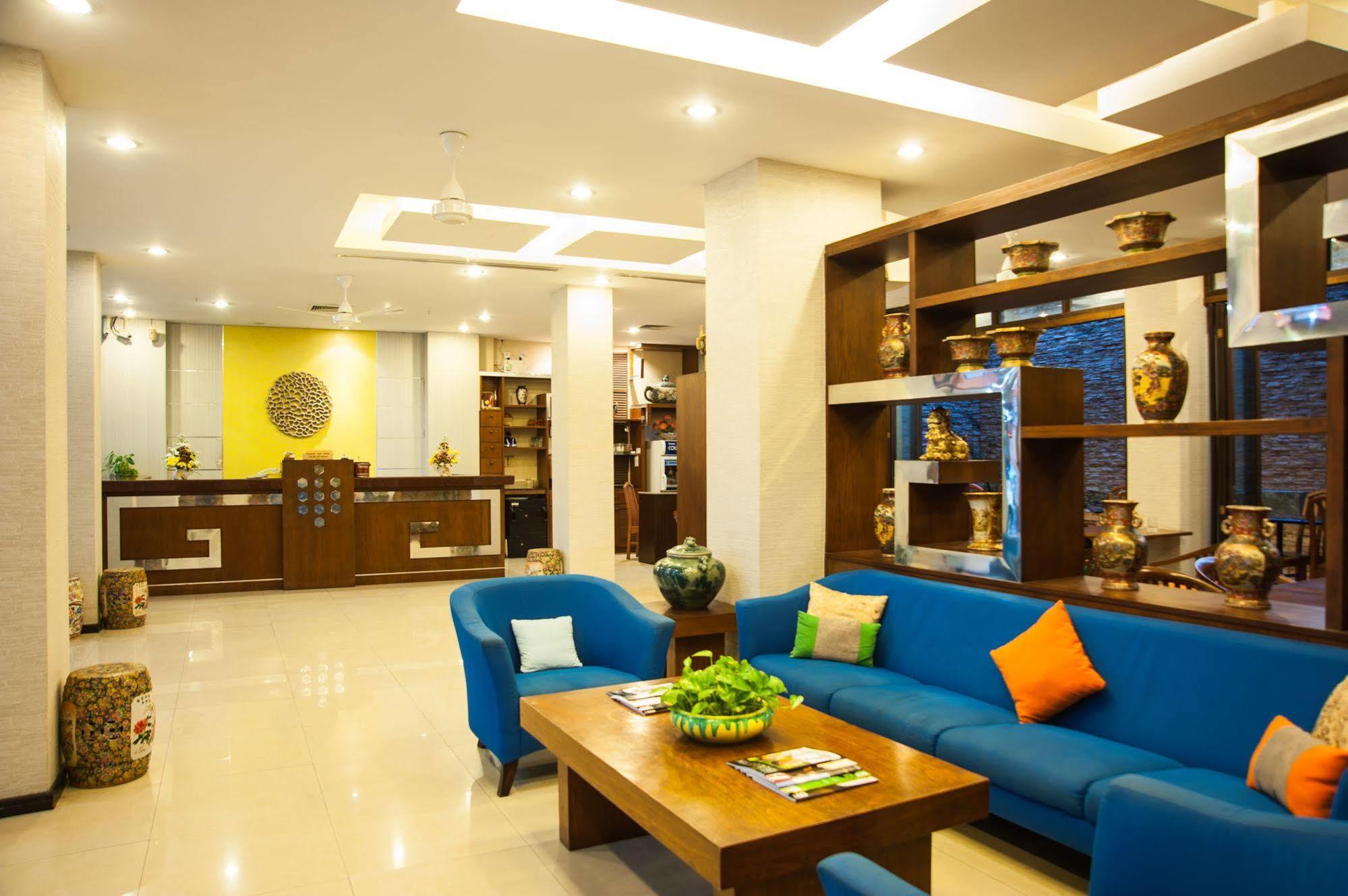 Crystal Inn Phuket Kültér fotó