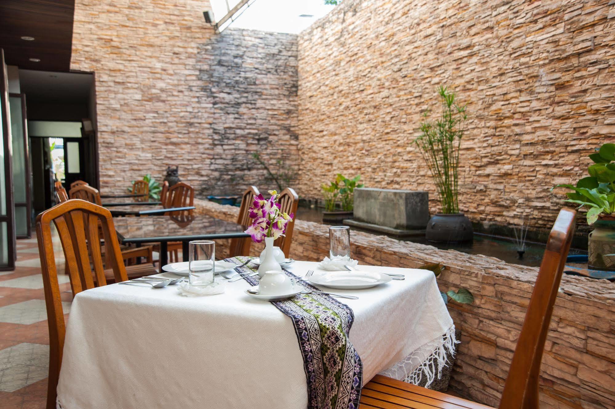 Crystal Inn Phuket Kültér fotó