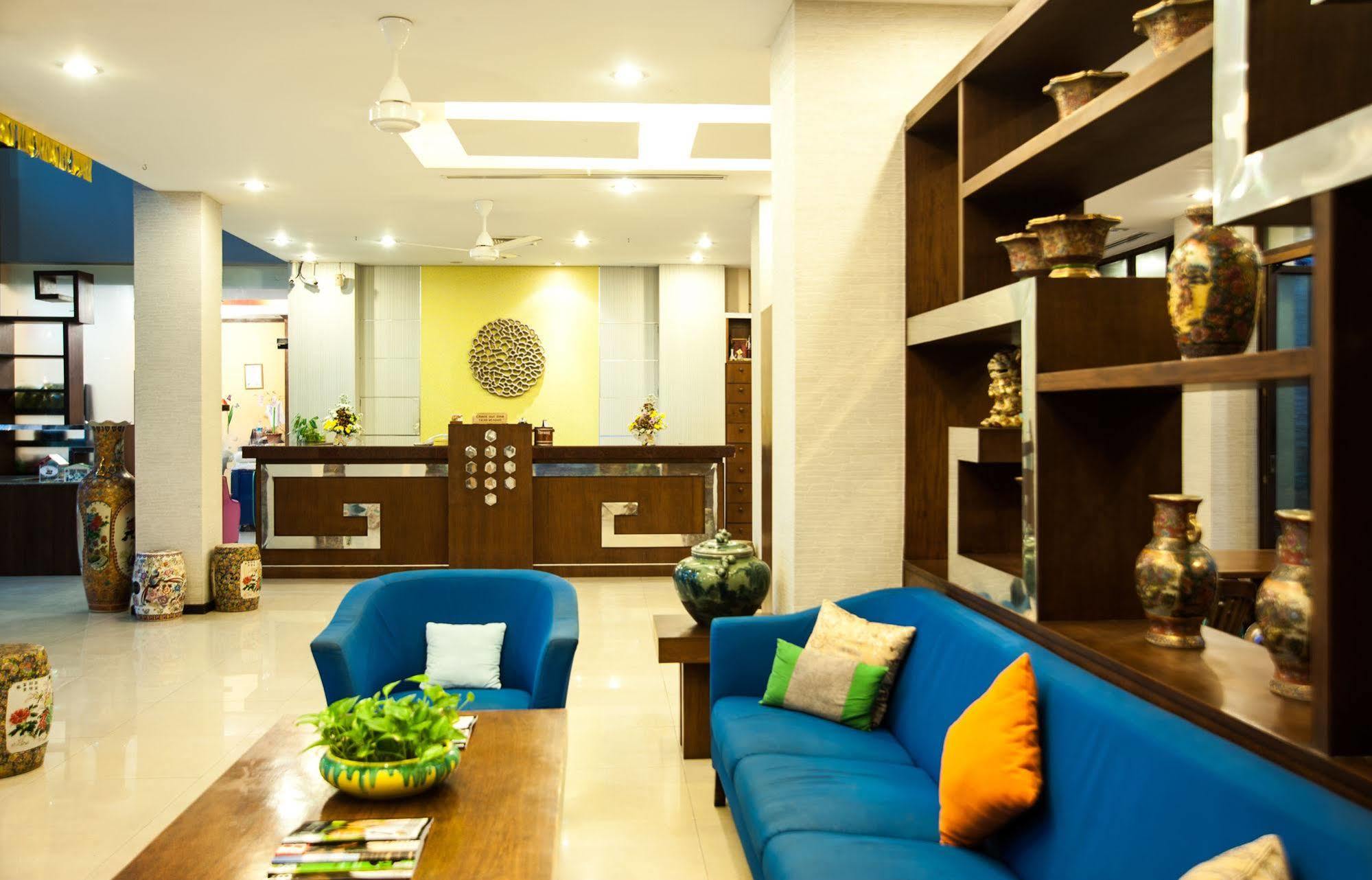Crystal Inn Phuket Kültér fotó
