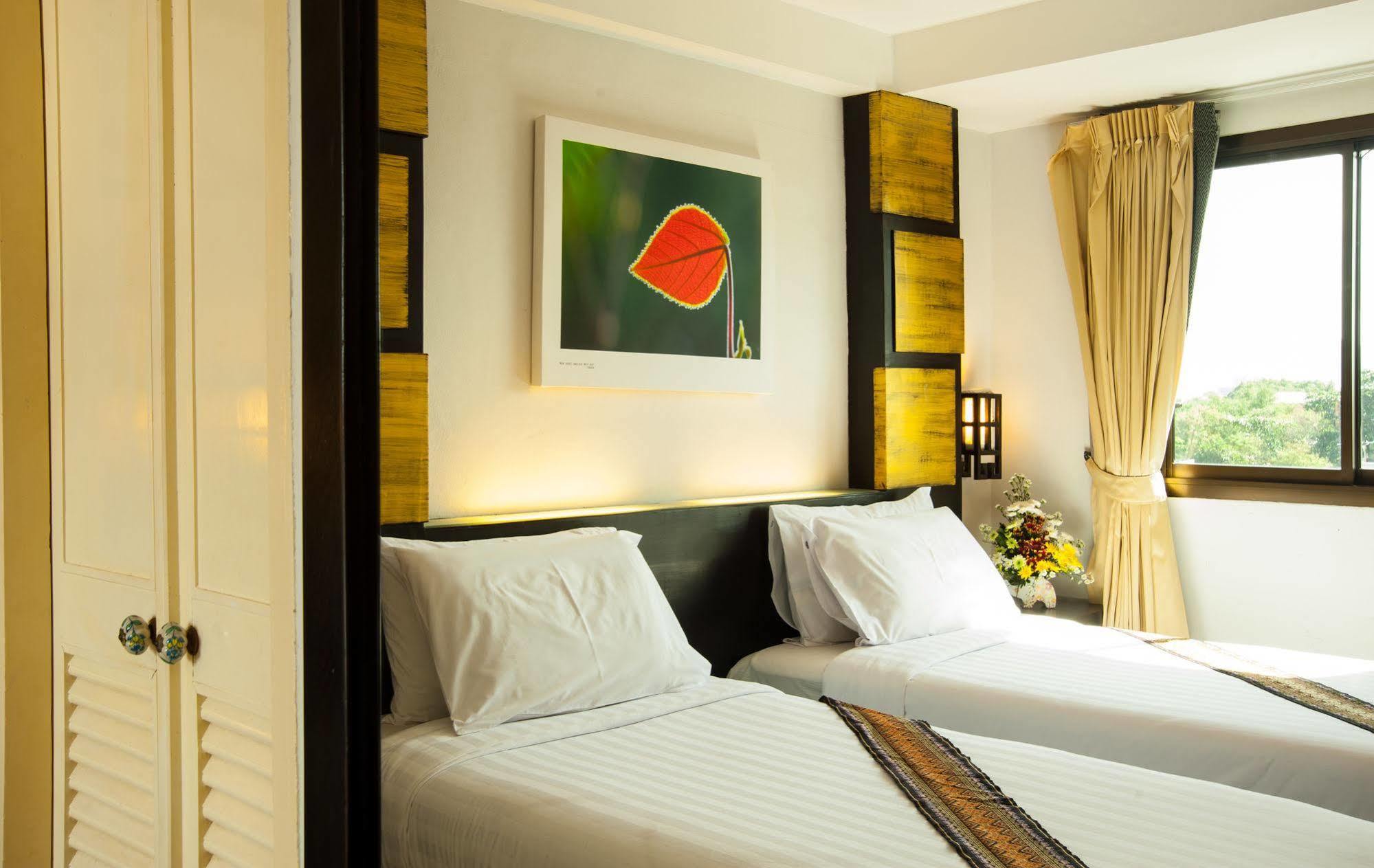 Crystal Inn Phuket Kültér fotó