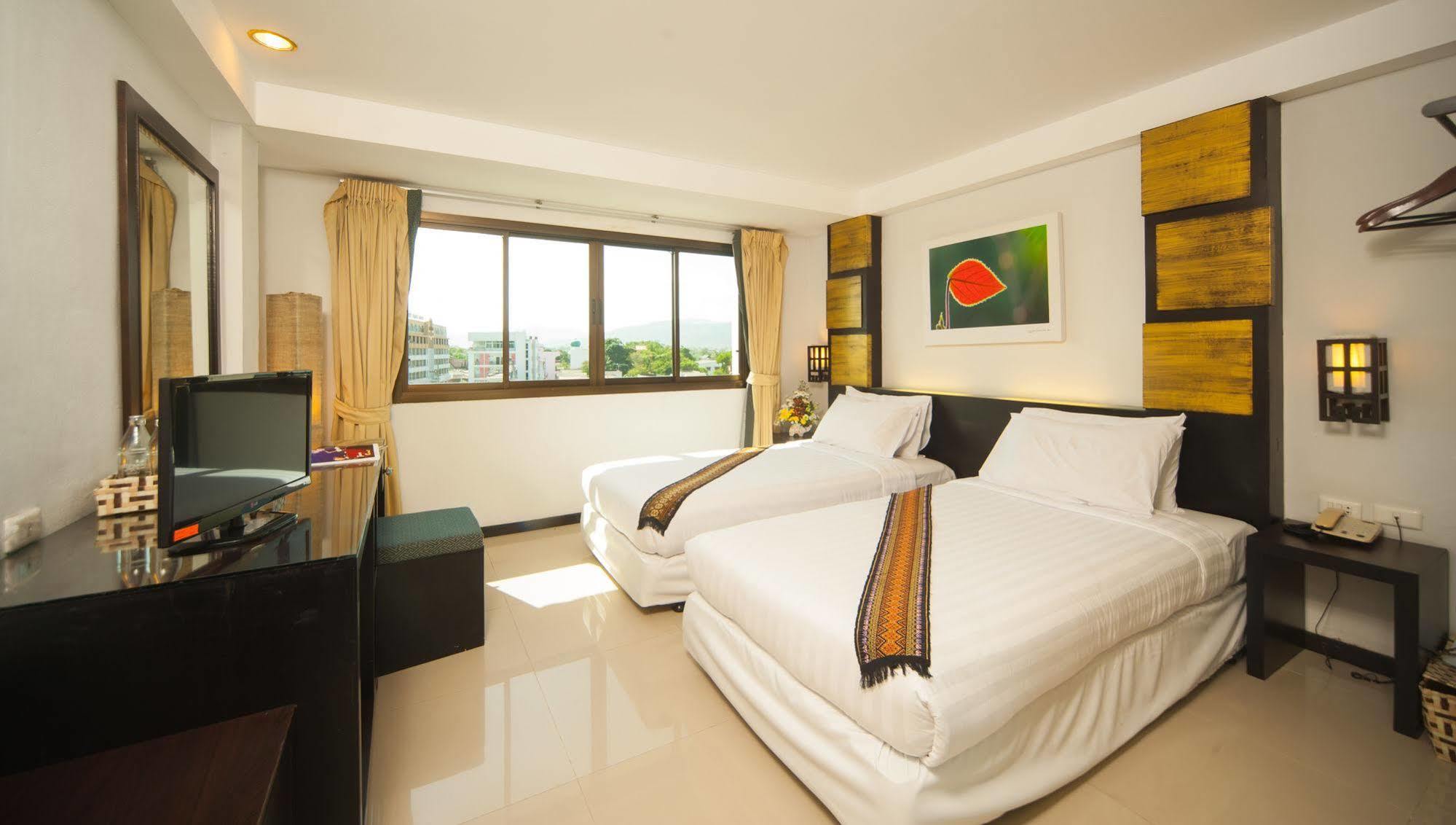 Crystal Inn Phuket Kültér fotó