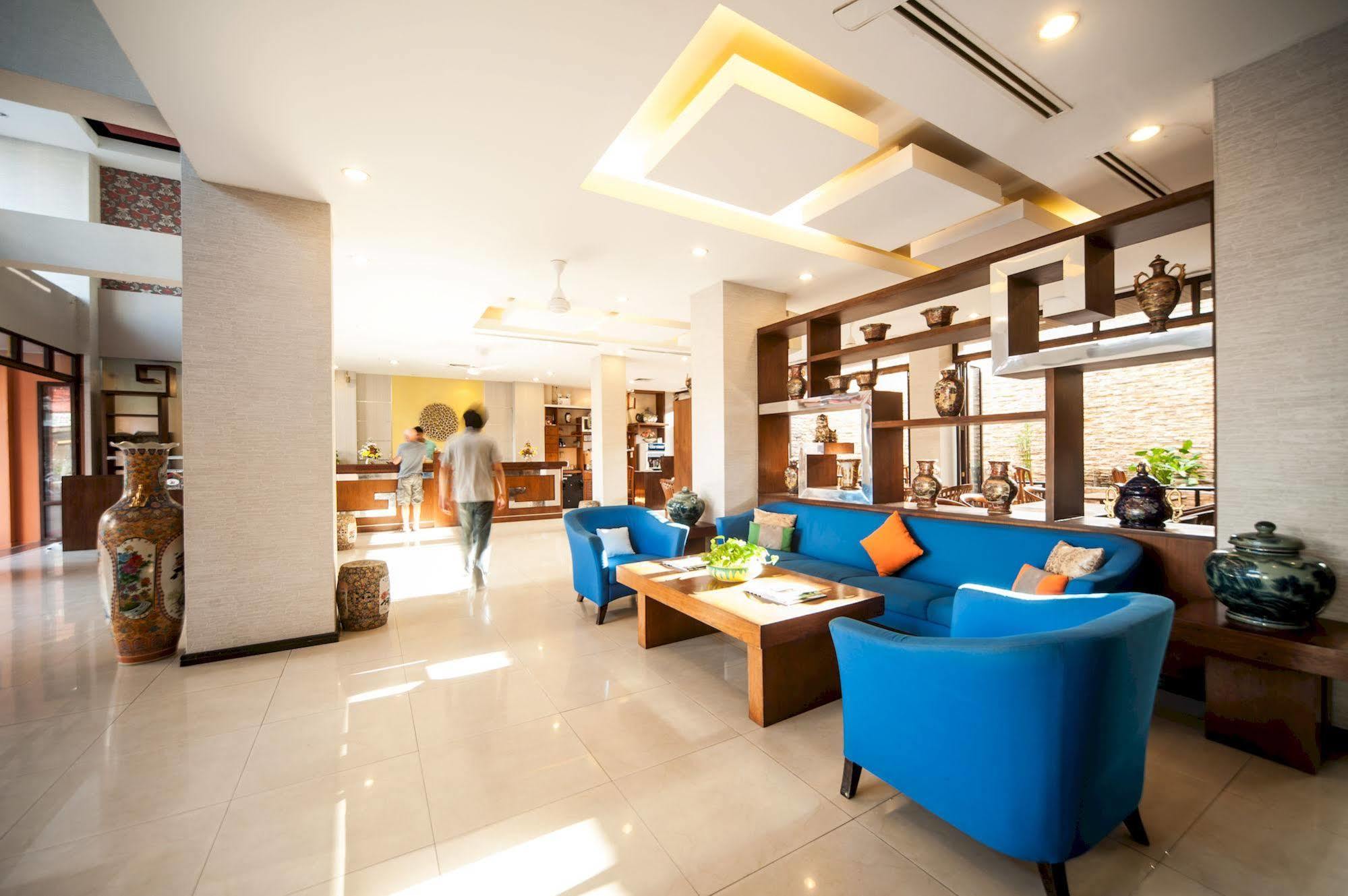 Crystal Inn Phuket Kültér fotó