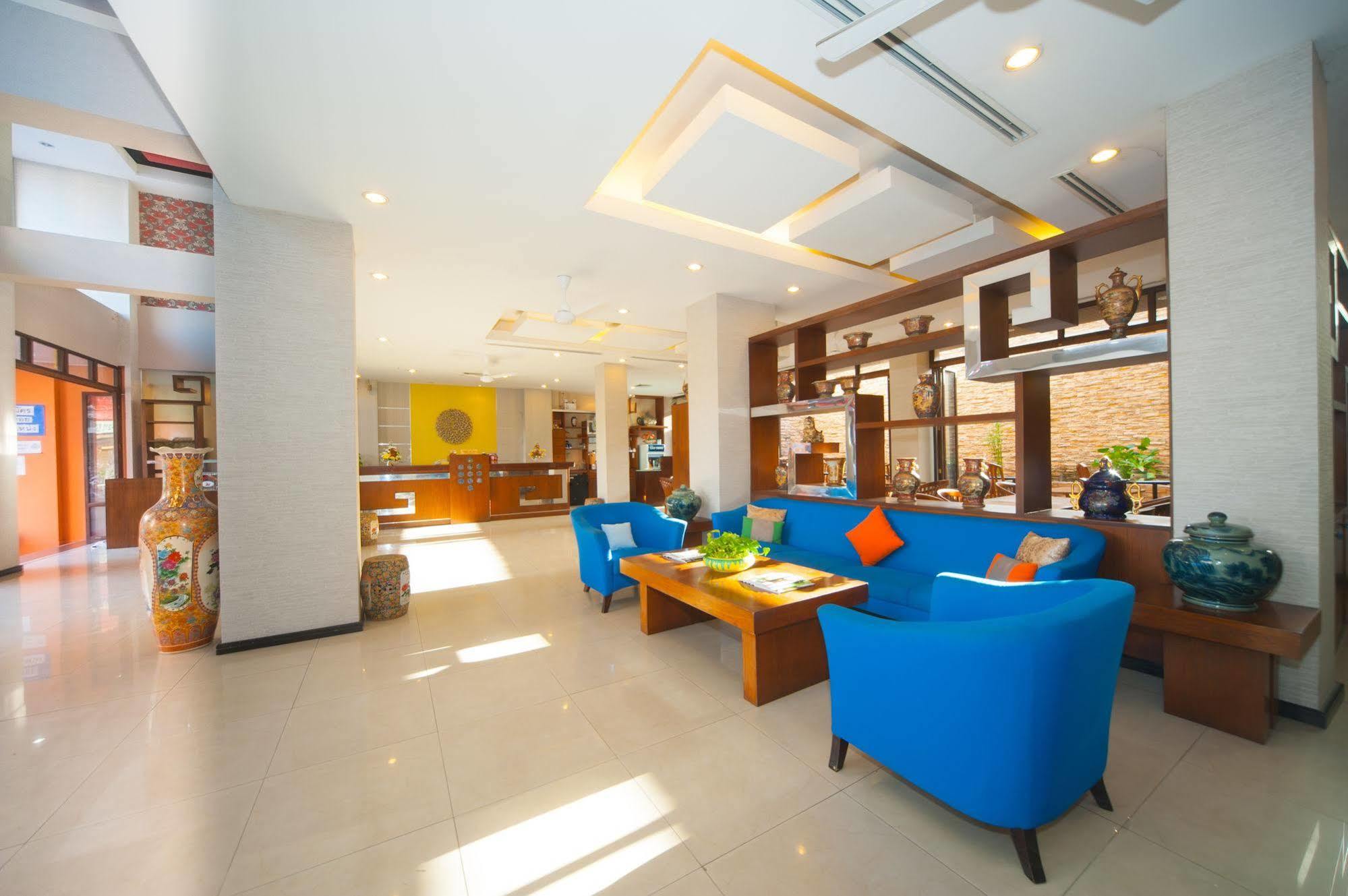 Crystal Inn Phuket Kültér fotó